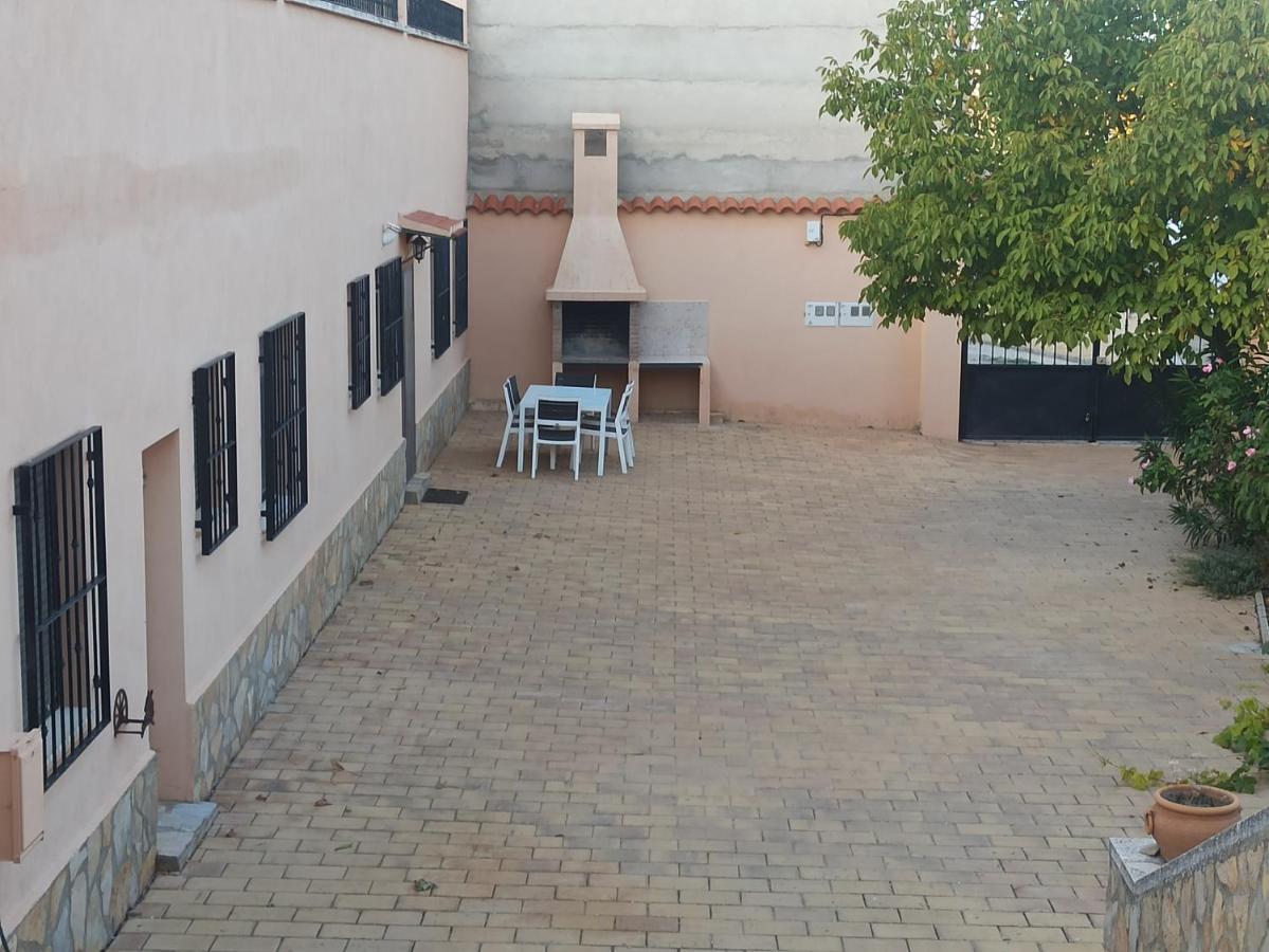 Casas Rurales Montemayor Casas de Lázaro Екстериор снимка